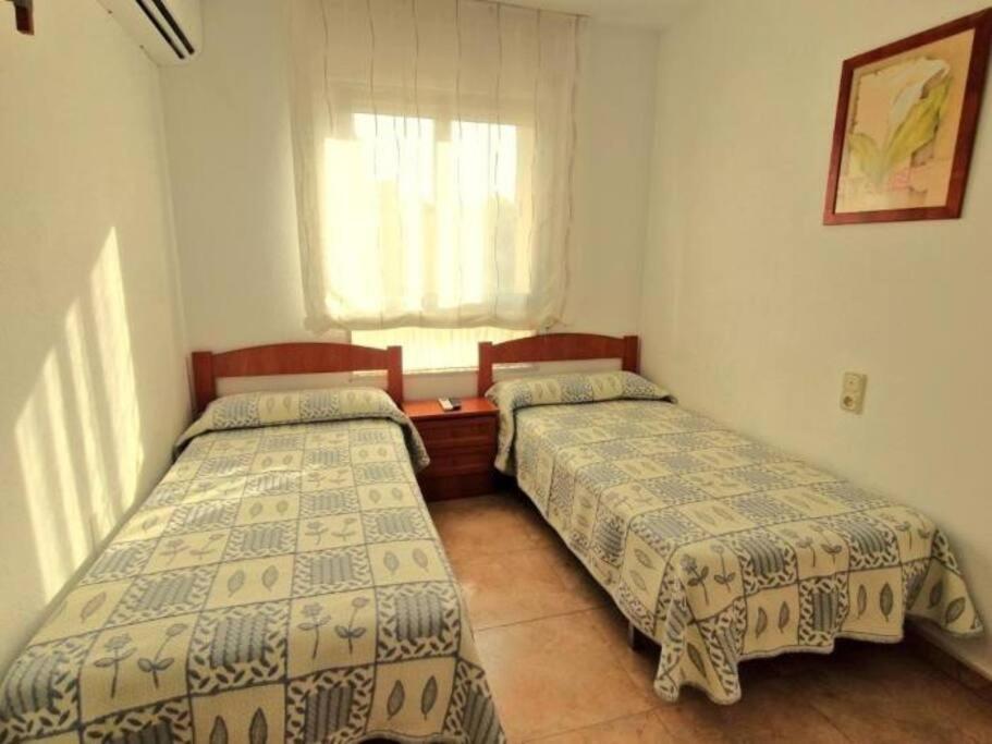 3 Bed Av Corbusier Apartment *